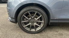 Land Rover Range Rover Velar 2.0 D200 R-Dynamic HSE 5dr Auto Diesel Estate